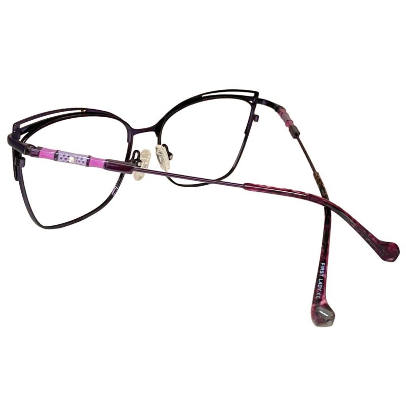 women eyeglasses